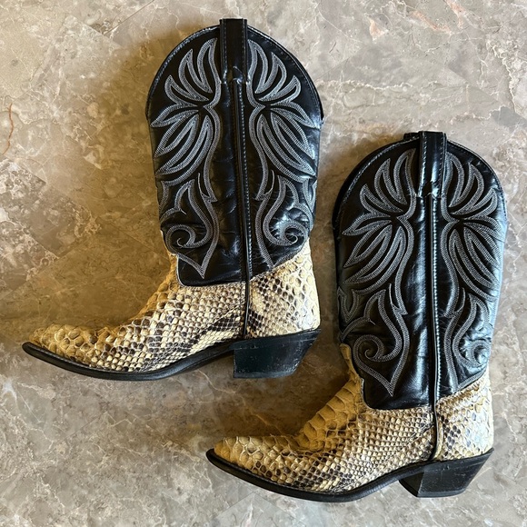 Vintage Laredo Snake Skin Boots - Picture 2 of 7